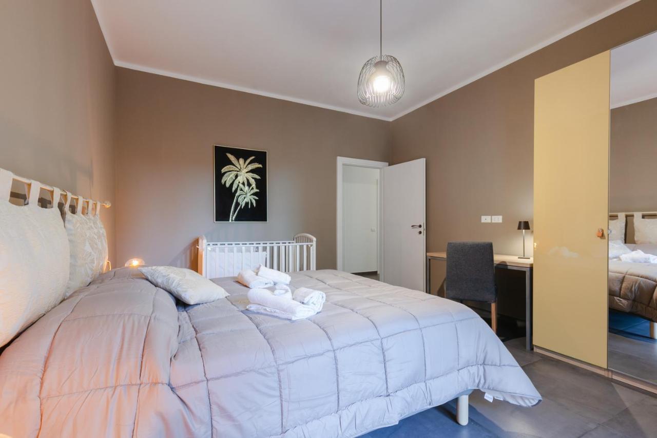 Home Holiday Lovely Apartment لا سبيتسْيا المظهر الخارجي الصورة